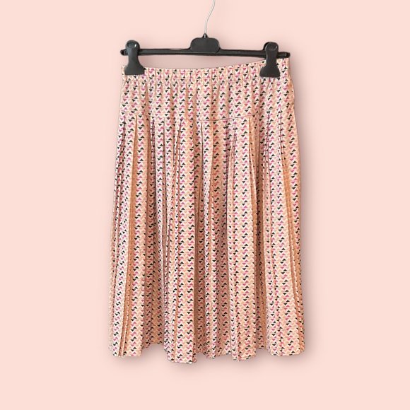 Ace Delivery Pleated Skirt - Geometric Pattern, Boho - Size Medium - Picture 2 of 5